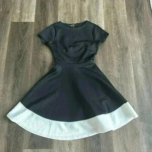 Lipsy Dress.  Women’s size 2.  Good condition!